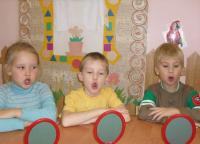 گفتار درمانی و ژیمناستیک بیانی برای رشد گفتار کودک 2 تا 6 ساله: درس و تمرین